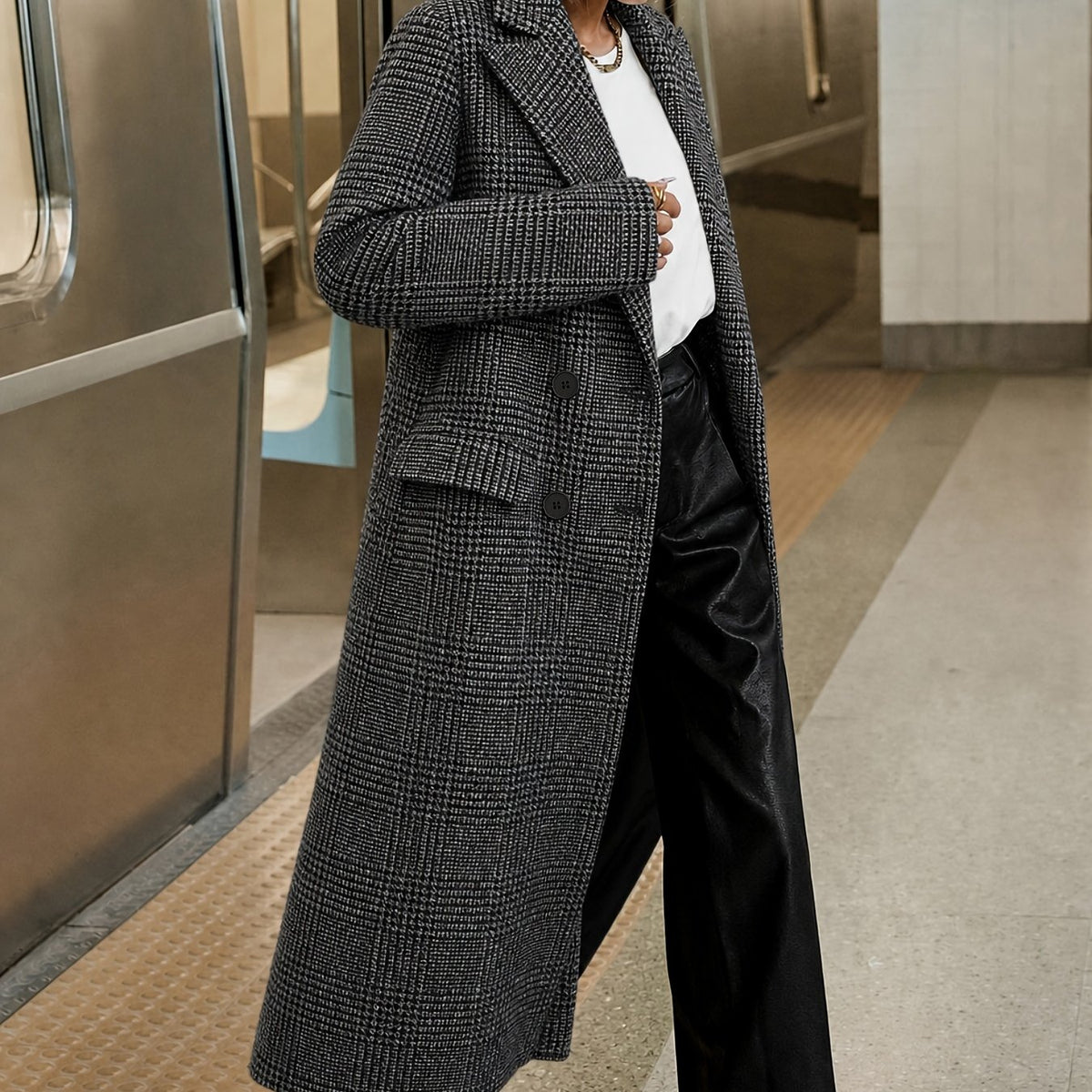 Margaux – Long Houndstooth Check Wool-Blend Coat