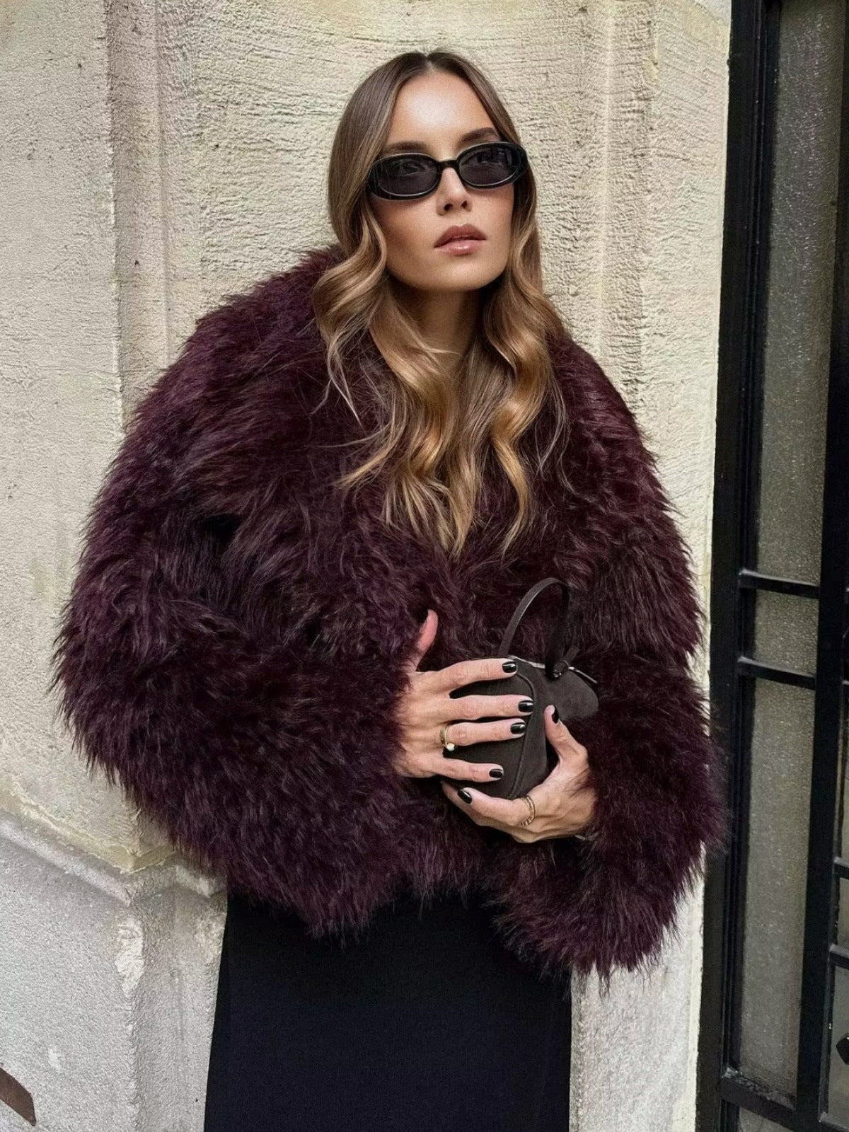 Women's Cropped Faux Fur Coat