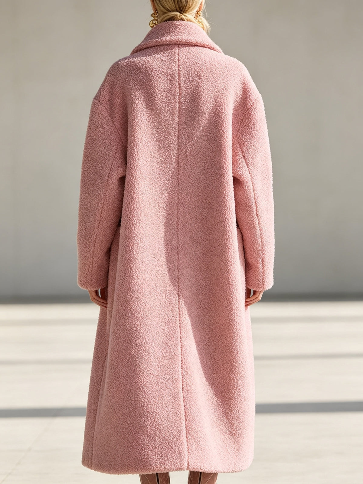 Céline – Long Teddy Coat with Zip in Dusty Pink